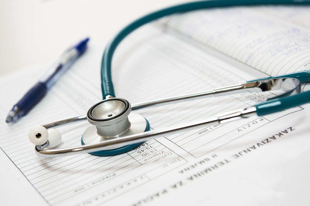 ¿Cómo cumplir la Ley de Protección de Datos en el sector de la Salud?